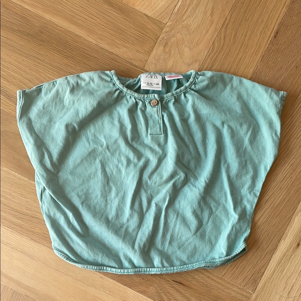Zara Green Relaxed Fit Short Sleeve Tee